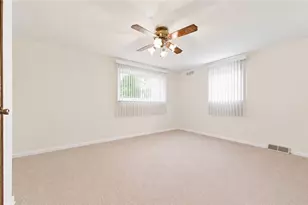 129 Dwellington Dr, Middlesex Township, PA 16059 - Photo 18
