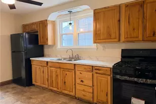 1166 N Main St, South Strabane, PA 15301 - Photo 28