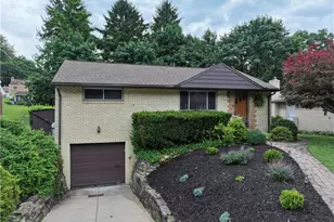 5229 Colewood Dr, Pittsburgh, PA 15236 - Photo 2