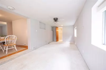 5229 Colewood Dr, Pittsburgh, PA 15236 - Photo 12