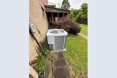 139 Glenfield Dr, Pittsburgh, PA 15235 - Photo 6