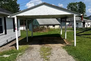 723 7th St, Jefferson/Mather, PA 15346 - Photo 8