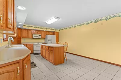 158 Sleepy Hollow Rd, Salem Township, PA 15601 - Photo 12