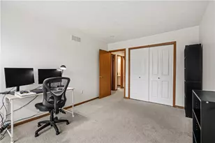 320 Spring Run Dr, Monroeville, PA 15146 - Photo 18