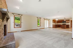 600 Ashton Ct, North Huntingdon, PA 15642 - Photo 12