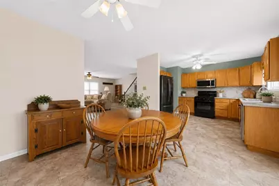 403 Wingate Dr, Robinson Twp, PA 15205 - Photo 8