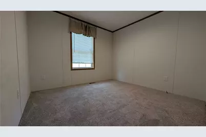 207 Cedar Ln, Middlesex Township, PA 16059 - Photo 8