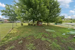 325 Augusta St, Pittsburgh, PA 15235 - Photo 32