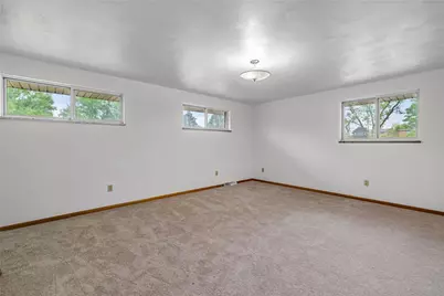 2052 Hulton Rd, Pittsburgh, PA 15147 - Photo 22