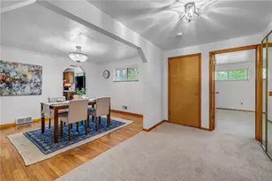 2052 Hulton Rd, Pittsburgh, PA 15147 - Photo 20