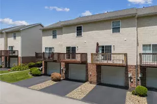 404 Silvis Way, Greensburg, PA 15601 - Photo 4