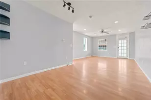 208 37th St Ext, West Mayfield, PA 15010 - Photo 4