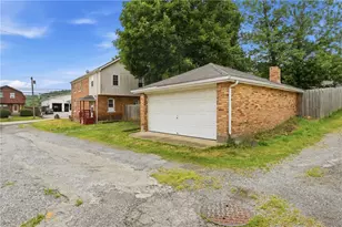 208 37th St Ext, West Mayfield, PA 15010 - Photo 24
