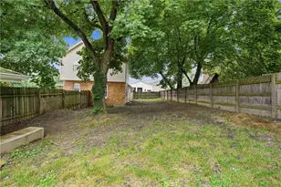 208 37th St Ext, West Mayfield, PA 15010 - Photo 22