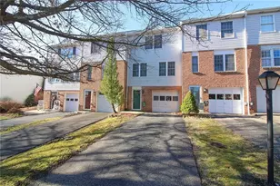 165 Meadowview Dr, North Strabane, PA 15317 - Photo 2