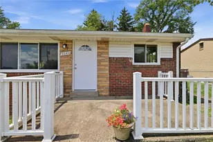 5044 Leona Dr, Pittsburgh, PA 15227 - Photo 22