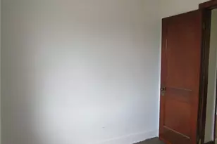 127 Maple St, Rochester, PA 15074 - Photo 2