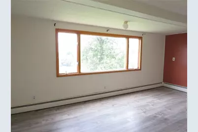 127 Maple St, Rochester, PA 15074 - Photo 18