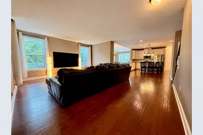 127 Alder Dr, Pine Township, PA 15090 - Photo 4
