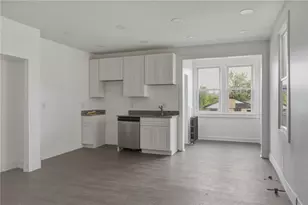 307 Birmingham Ave, Pittsburgh, PA 15210 - Photo 10