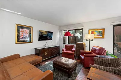 5545 Forbes Ave #B, Pittsburgh, PA 15217 - Photo 2