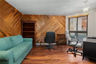 5545 Forbes Ave, Pittsburgh, PA 15217 - Photo 6
