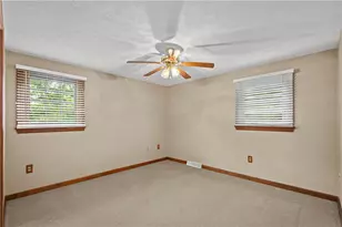 2535 Morton Rd, Pittsburgh, PA 15241 - Photo 30