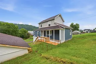 220 2nd St, West Leechburg, PA 15656 - Photo 2