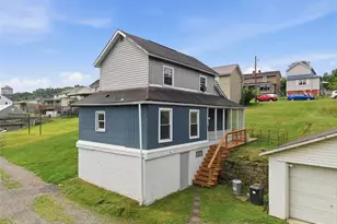 220 2nd St, West Leechburg, PA 15656 - Photo 16