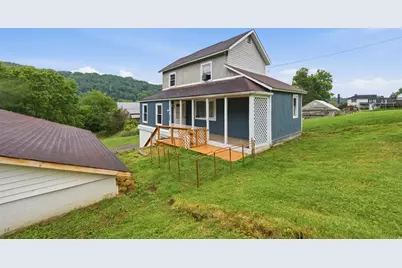 220 2nd St, West Leechburg, PA 15656 - Photo 2