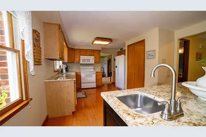 5911 Oak Hill Ct, Murrysville, PA 15632 - Photo 10