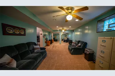 5911 Oak Hill Ct, Murrysville, PA 15632 - Photo 18