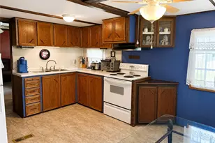 219 Maplecrest, Winfield Township, PA 16023 - Photo 6