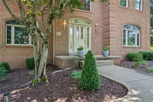 1115 Chaucer Dr, Unity Township, PA 15601 - Photo 2