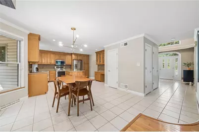 1115 Chaucer Dr, Unity Township, PA 15601 - Photo 8