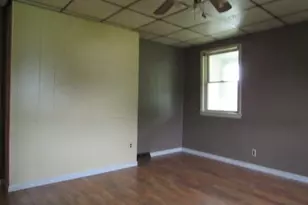 1013 W Front St, Dunbar Township, PA 15455 - Photo 12