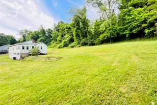 61 McMichael Rd, Collier Township, PA 15106 - Photo 14