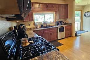 1113 Cleveland Ave, Brackenridge, PA 15014 - Photo 6