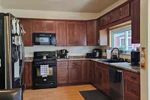 1113 Cleveland Ave, Brackenridge, PA 15014 - Photo 8