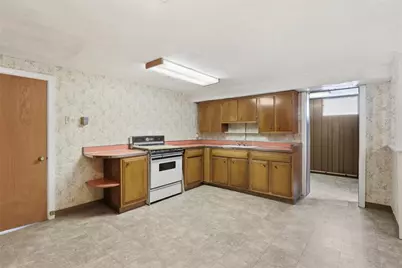2219 Fawcett Ave, White Oak, PA 15131 - Photo 38