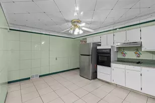 1105 Greentree Rd, Green Tree, PA 15220 - Photo 16