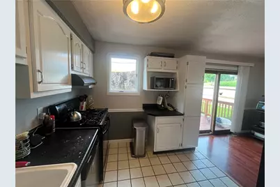 2464 Sunset Ave, North Huntingdon, PA 15642 - Photo 8
