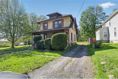 122 W Main St, Greenville Boro, PA 16125 - Photo 2