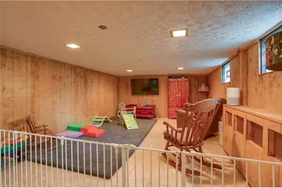 1931 Menoher Blvd, Westmont Hilltop School District, PA 15905 - Photo 28