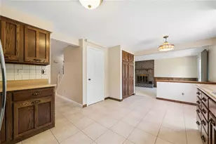 2104 Berkshire Dr, Monroeville, PA 15146 - Photo 14