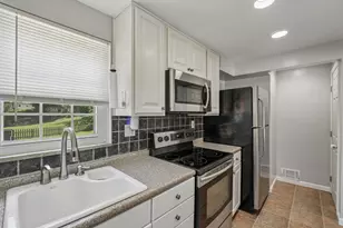 4211 McKee Dr, Pittsburgh, PA 15236 - Photo 18