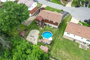 1016 Dana Dr, West Mifflin, PA 15122 - Photo 30
