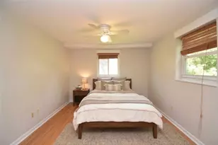 121 Glencoe Dr, West Mifflin, PA 15122 - Photo 8