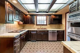 4300 Brownsville Rd, Pittsburgh, PA 15236 - Photo 12