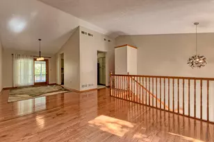 1125 Acorn Dr, South Greensburg Boro, PA 15601 - Photo 8